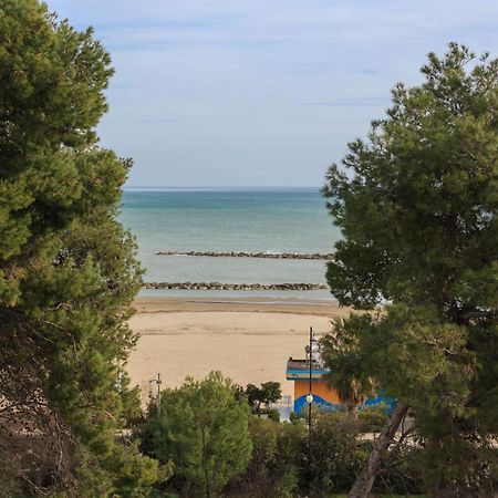 Hotel La Ninfea Montesilvano Marina Esterno foto
