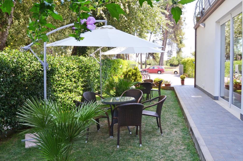 Hotel La Ninfea Montesilvano Marina Esterno foto
