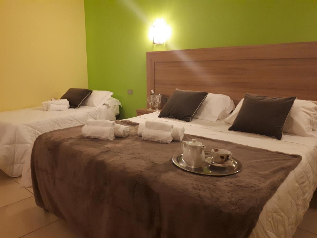 Hotel La Ninfea Montesilvano Marina Esterno foto